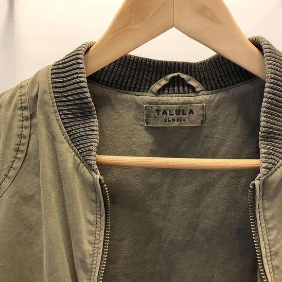 Aritzia Talula bomber jacket - Picture 4 of 5